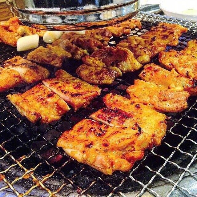 韩国烤肉美食诱惑最适合我的运动是吃东西