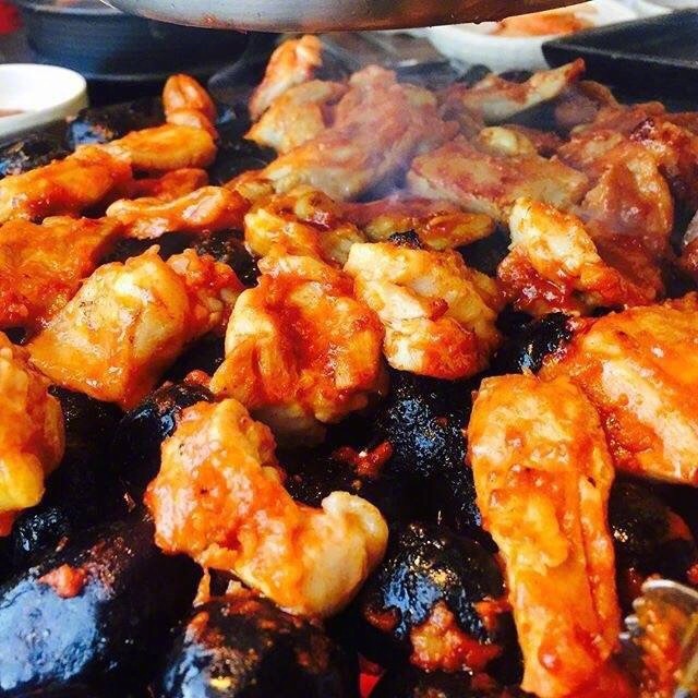 韩国烤肉美食诱惑最适合我的运动是吃东西