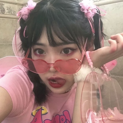2020年最火头像 好看的头像女