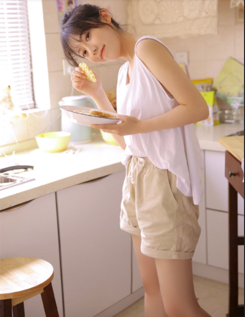 居家服美女性感诱人图片