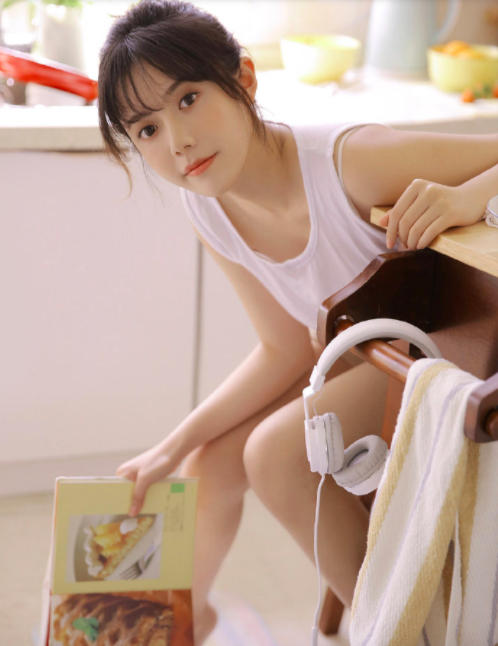 居家服美女性感诱人图片