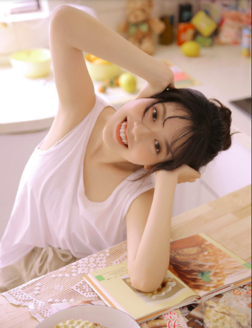 居家服美女性感诱人图片