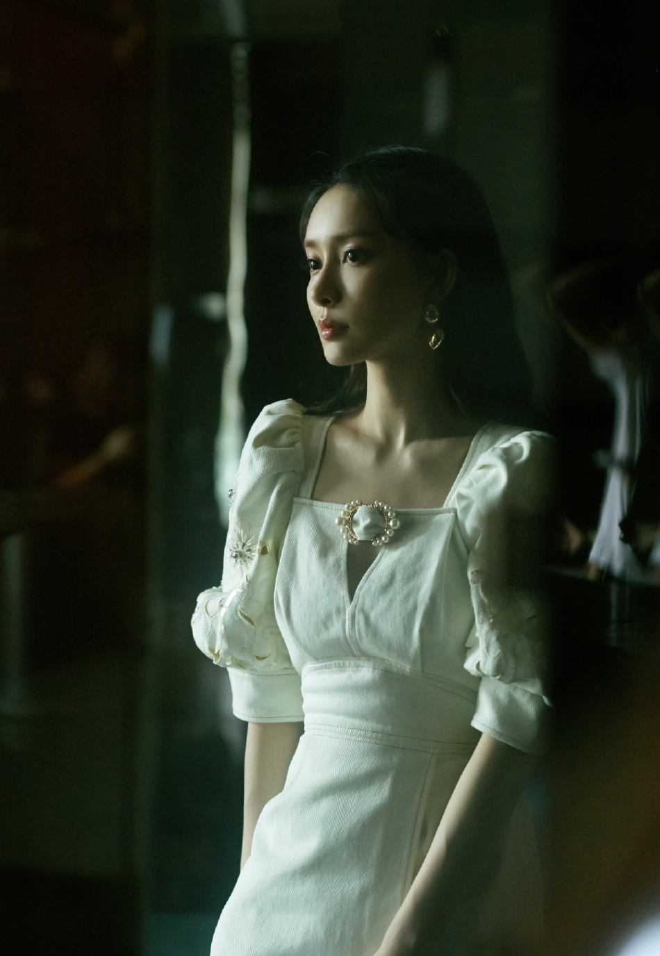 射手座美女明星孟子义复古甜美写真图片