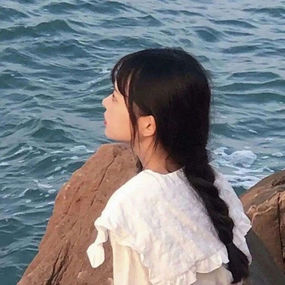 网名女生简单气质成熟