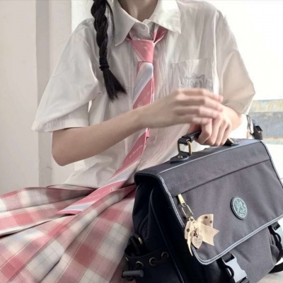 2022经典气质女人味微信昵称