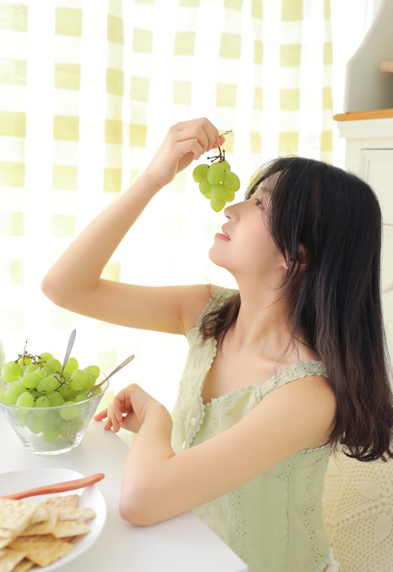 高颜值美女气质清甜可爱图片