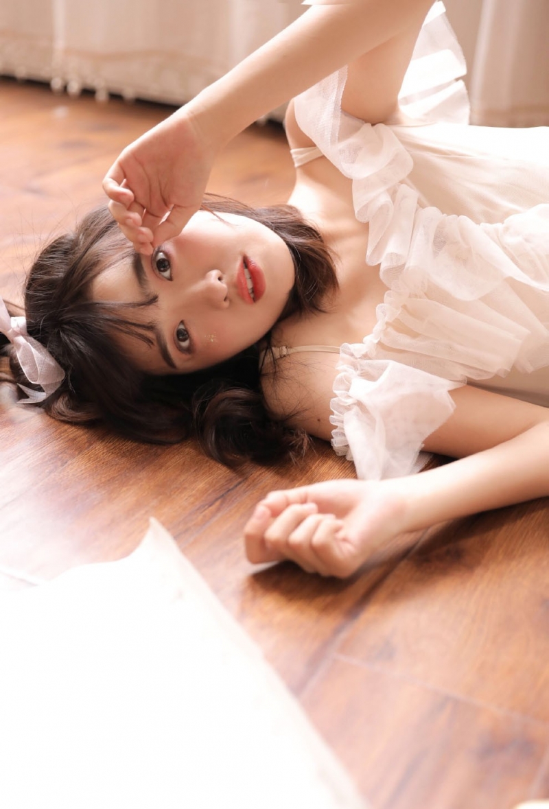 小清新美人清纯漂亮写真图集