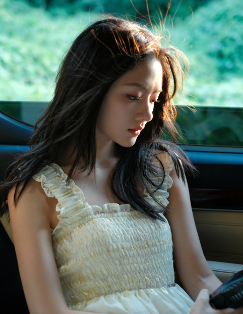 95后漂亮美女演员任敏未来可期图片