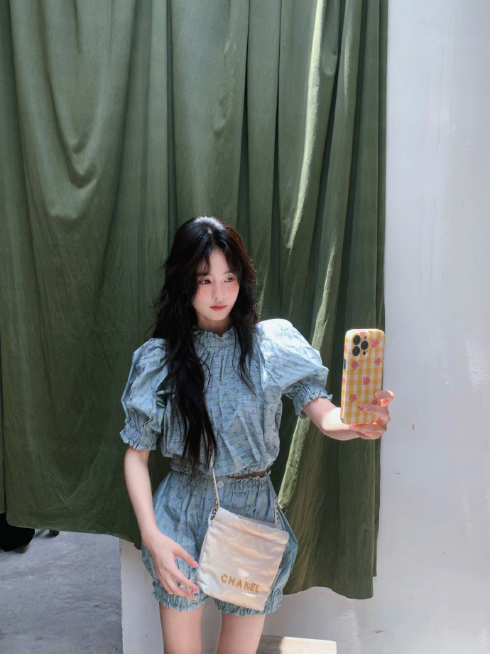 处女座美女图片高清白鹿森系图片